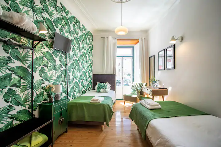 Garden twin room with balcony