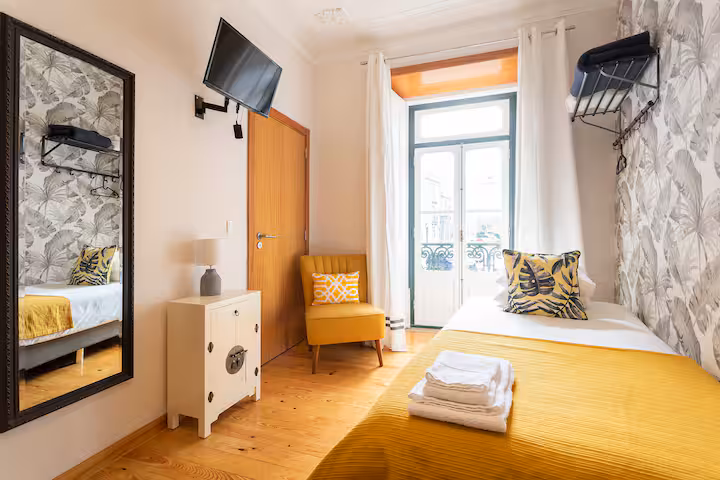 Single room with Juliet balcony